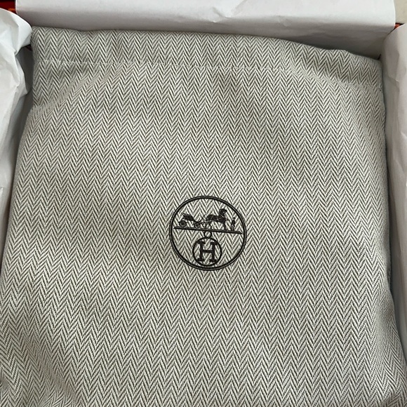 NWT Hermes Kelly 18 belt in etoupe with rose gold hardware - Picture 7 of 10